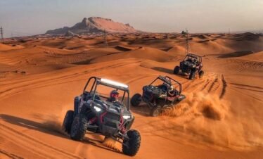 Quad Biking Safari in Desert